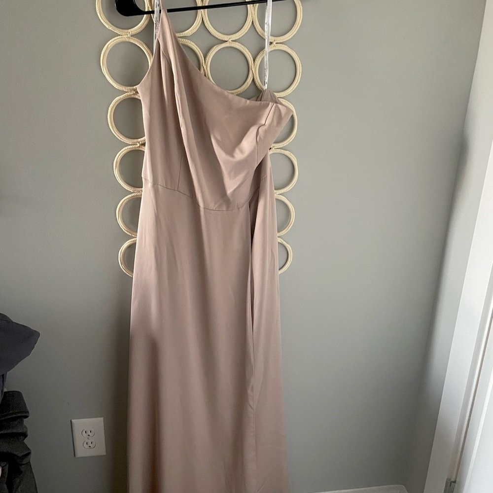 David’s Bridal Satin Bridesmaids Dress w/pockets one shoulder Biscotti size 14